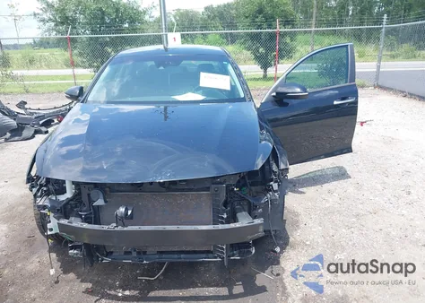 2019 Kia Optima S из США, поврежденный, VIN 5XXGT4L37KG281010